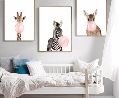 Animal Chewing Gum Wall Decor